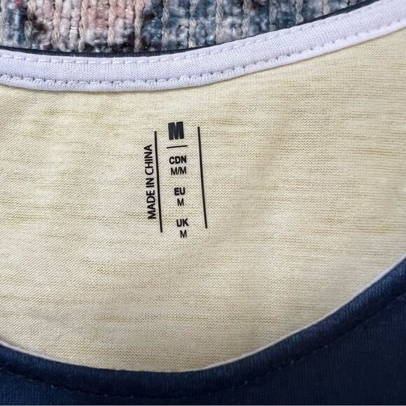 FOCO USA Michigan Wolverines Womens Tie-Breaker Sleeveless Top NWT Size Medium - Picture 10 of 13